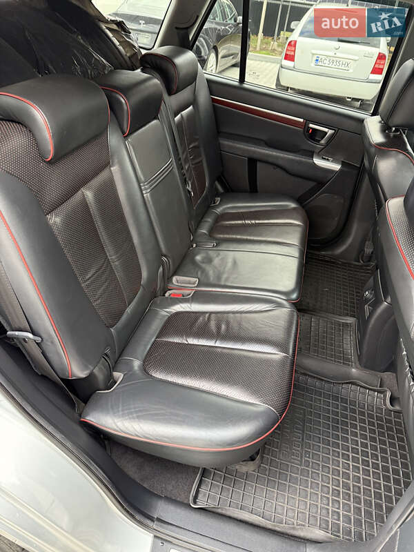 Позашляховик / Кросовер Hyundai Santa FE 2007 в Володимирі