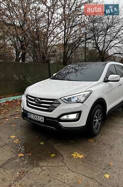 Внедорожник / Кроссовер Hyundai Santa FE 2014 в Снигиревке