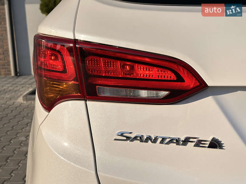 Внедорожник / Кроссовер Hyundai Santa FE 2016 в Тернополе