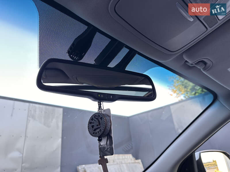 Внедорожник / Кроссовер Hyundai Santa FE 2016 в Тернополе