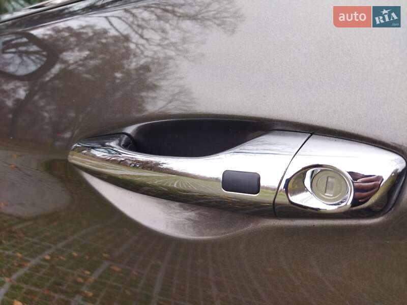 Внедорожник / Кроссовер Hyundai Santa FE 2014 в Киеве фото 18 Внедорожник / Кроссовер Hyundai Santa FE 2014 в Киеве