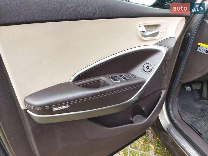 Внедорожник / Кроссовер Hyundai Santa FE 2014 в Киеве фото 40 Внедорожник / Кроссовер Hyundai Santa FE 2014 в Киеве