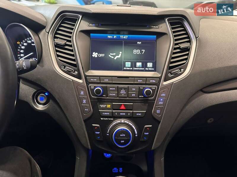 Внедорожник / Кроссовер Hyundai Santa FE 2015 в Одессе