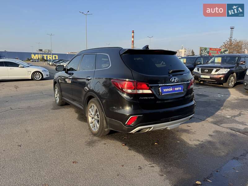Внедорожник / Кроссовер Hyundai Santa FE 2017 в Днепре фото 7 Внедорожник / Кроссовер Hyundai Santa FE 2017 в Днепре