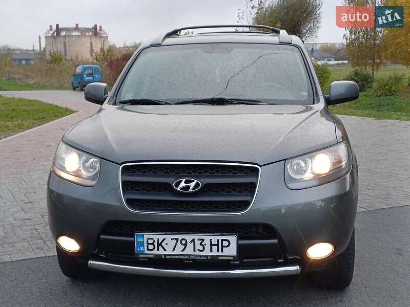 Внедорожник / Кроссовер Hyundai Santa FE 2007 в Ровно