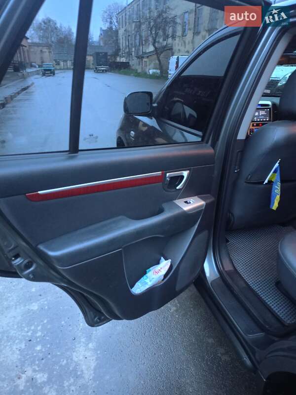 Внедорожник / Кроссовер Hyundai Santa FE 2007 в Корце