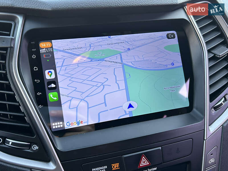 Внедорожник / Кроссовер Hyundai Santa FE 2015 в Дубно