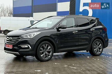 Позашляховик / Кросовер Hyundai Santa FE 2016 в Рівному