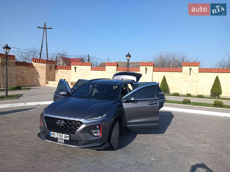 Внедорожник / Кроссовер Hyundai Santa FE 2018 в Измаиле фото 25 Внедорожник / Кроссовер Hyundai Santa FE 2018 в Измаиле