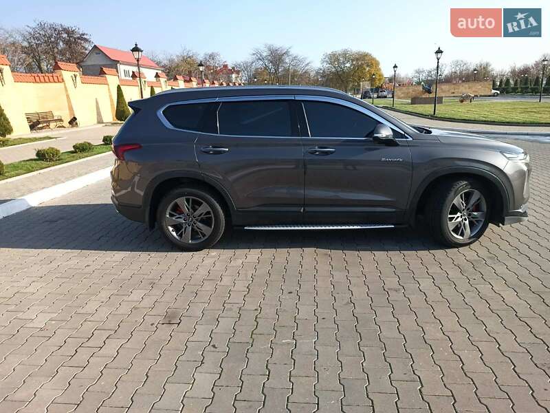 Внедорожник / Кроссовер Hyundai Santa FE 2018 в Измаиле фото 9 Внедорожник / Кроссовер Hyundai Santa FE 2018 в Измаиле