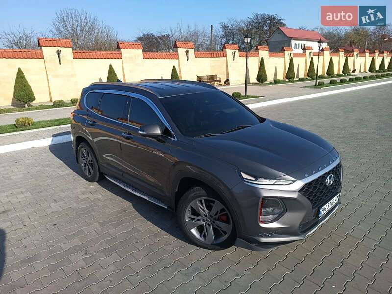 Внедорожник / Кроссовер Hyundai Santa FE 2018 в Измаиле фото 7 Внедорожник / Кроссовер Hyundai Santa FE 2018 в Измаиле