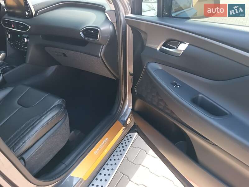 Внедорожник / Кроссовер Hyundai Santa FE 2018 в Измаиле фото 37 Внедорожник / Кроссовер Hyundai Santa FE 2018 в Измаиле