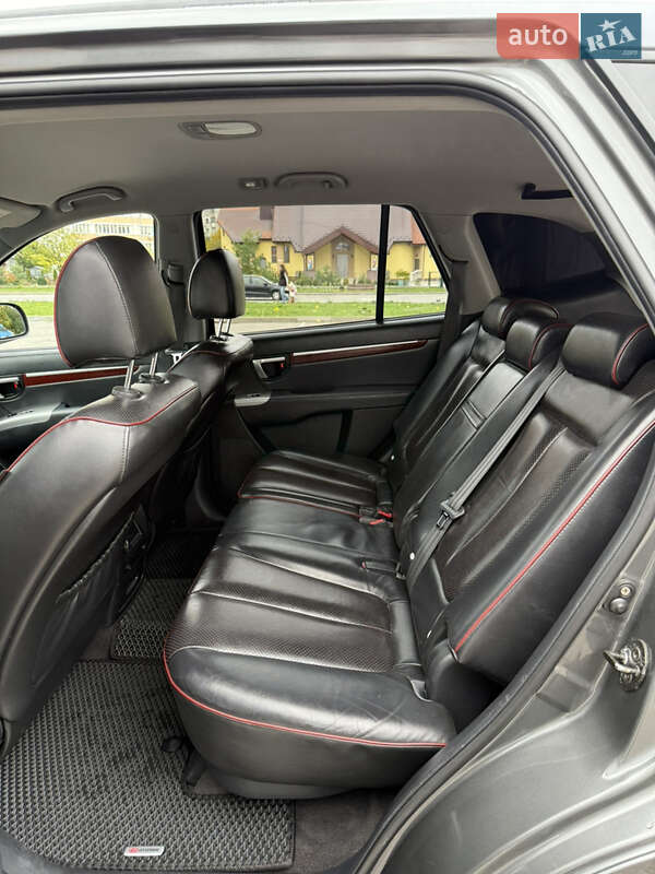 Внедорожник / Кроссовер Hyundai Santa FE 2006 в Ивано-Франковске