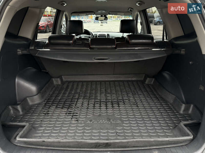 Внедорожник / Кроссовер Hyundai Santa FE 2006 в Ивано-Франковске