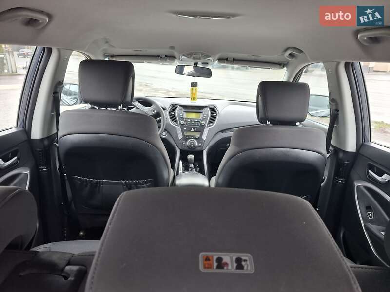 Внедорожник / Кроссовер Hyundai Santa FE 2015 в Ивано-Франковске