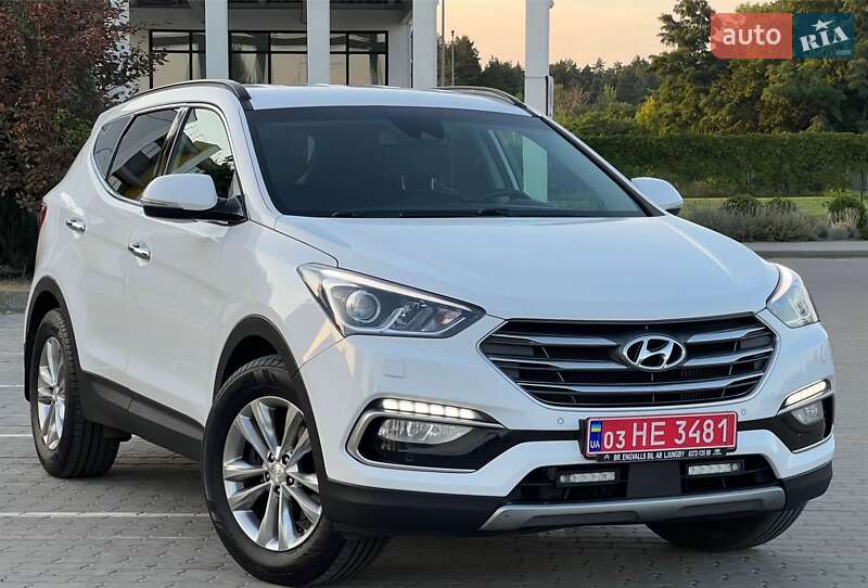 Позашляховик / Кросовер Hyundai Santa FE 2015 в Березному