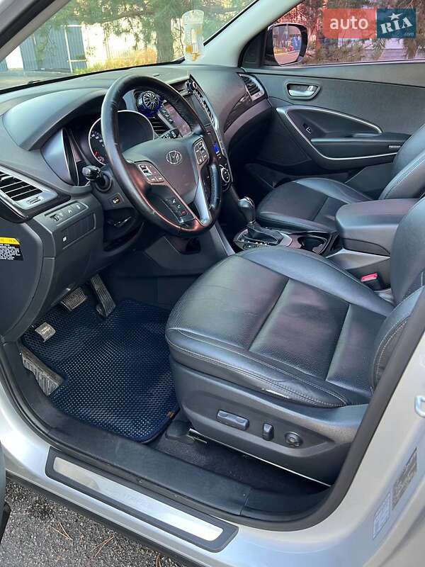 Внедорожник / Кроссовер Hyundai Santa FE 2014 в Полтаве
