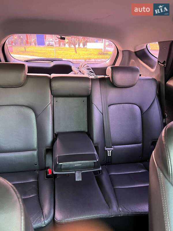 Внедорожник / Кроссовер Hyundai Santa FE 2014 в Полтаве