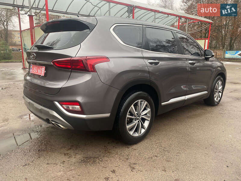 Внедорожник / Кроссовер Hyundai Santa FE 2019 в Конотопе