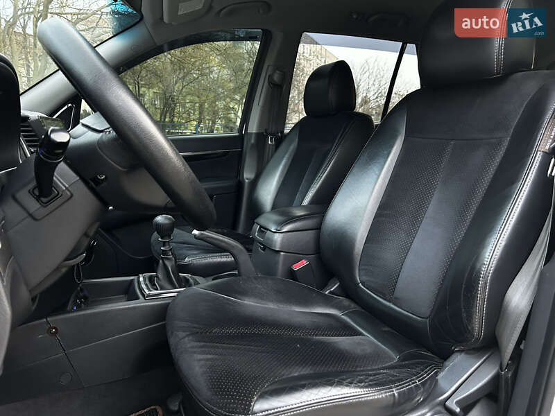 Внедорожник / Кроссовер Hyundai Santa FE 2008 в Николаеве