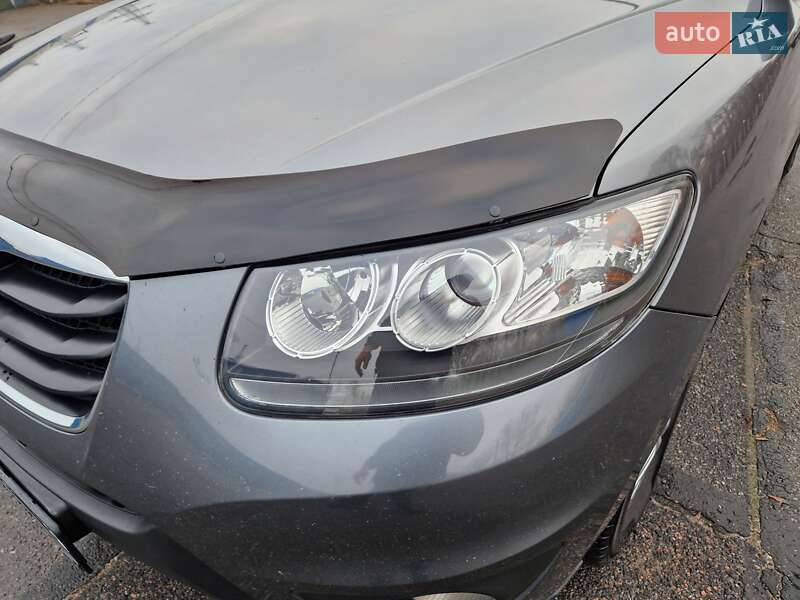 Внедорожник / Кроссовер Hyundai Santa FE 2011 в Харькове