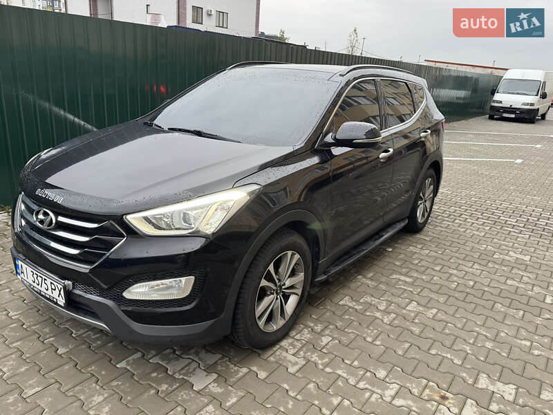 Внедорожник / Кроссовер Hyundai Santa FE 2015 в Киеве