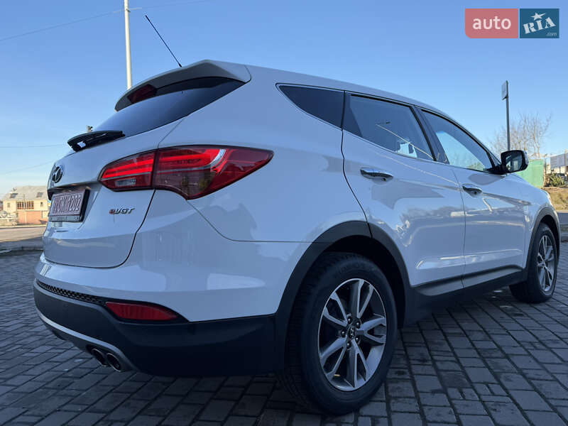 Внедорожник / Кроссовер Hyundai Santa FE 2012 в Ивано-Франковске