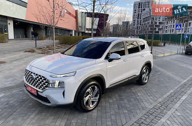Внедорожник / Кроссовер Hyundai Santa FE 2021 в Киеве
