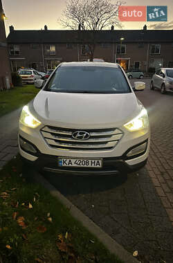 Внедорожник / Кроссовер Hyundai Santa FE 2013 в Киеве