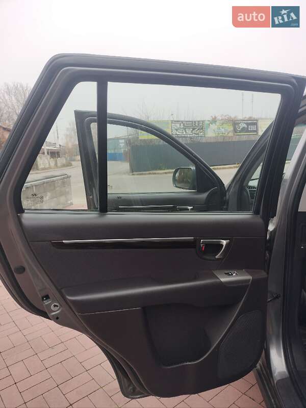 Внедорожник / Кроссовер Hyundai Santa FE 2010 в Ровно фото 11 Внедорожник / Кроссовер Hyundai Santa FE 2010 в Ровно