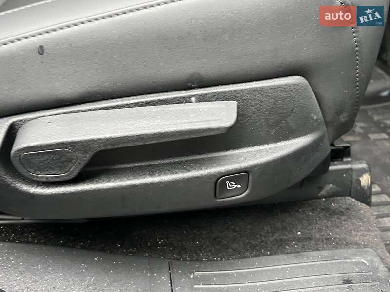 Внедорожник / Кроссовер Hyundai Santa FE 2025 в Луцке