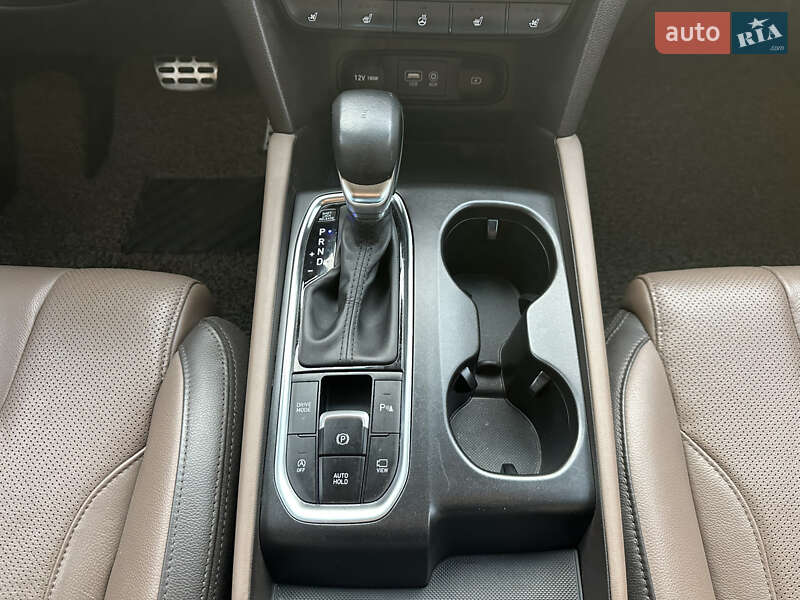 Позашляховик / Кросовер Hyundai Santa FE 2018 в Харкові