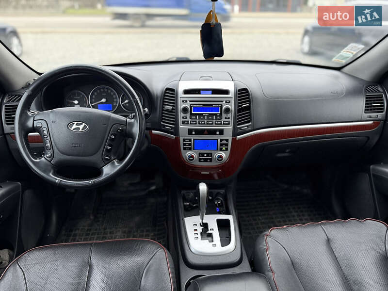 Внедорожник / Кроссовер Hyundai Santa FE 2007 в Черновцах