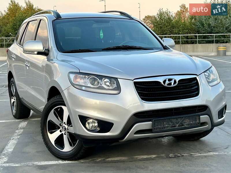 Внедорожник / Кроссовер Hyundai Santa FE 2012 в Киеве фото 8 Внедорожник / Кроссовер Hyundai Santa FE 2012 в Киеве
