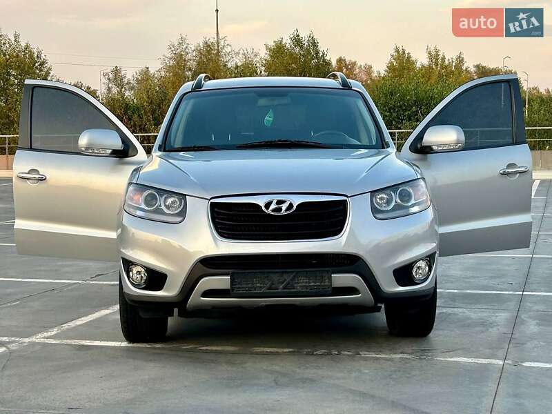 Внедорожник / Кроссовер Hyundai Santa FE 2012 в Киеве фото 40 Внедорожник / Кроссовер Hyundai Santa FE 2012 в Киеве