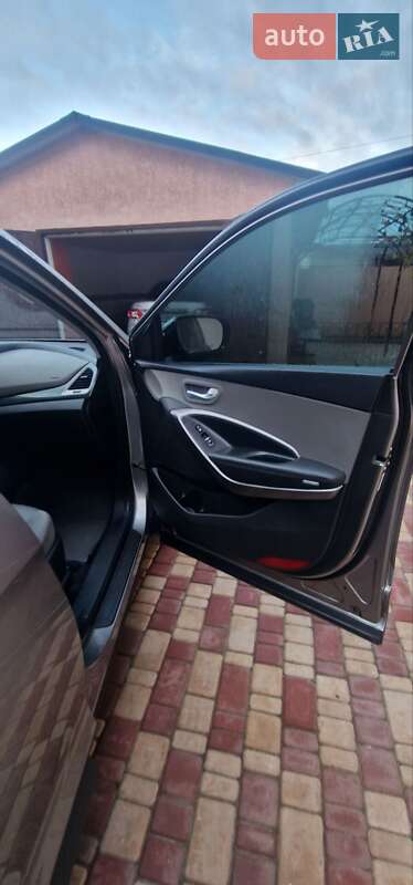 Внедорожник / Кроссовер Hyundai Santa FE 2015 в Одессе