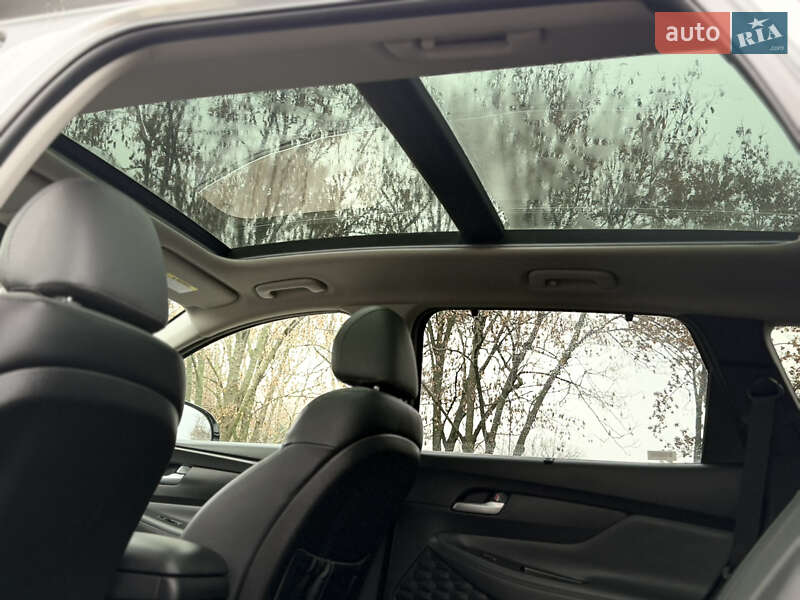 Внедорожник / Кроссовер Hyundai Santa FE 2023 в Каменском фото 17 Внедорожник / Кроссовер Hyundai Santa FE 2023 в Каменском