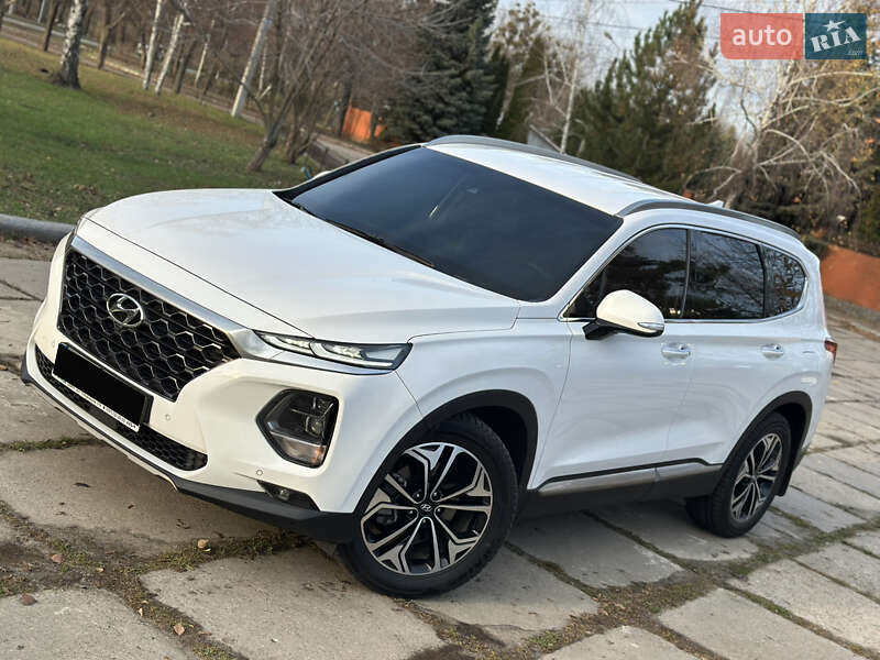 Позашляховик / Кросовер Hyundai Santa FE 2018 в Харкові