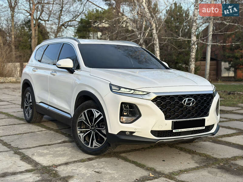 Позашляховик / Кросовер Hyundai Santa FE 2018 в Харкові
