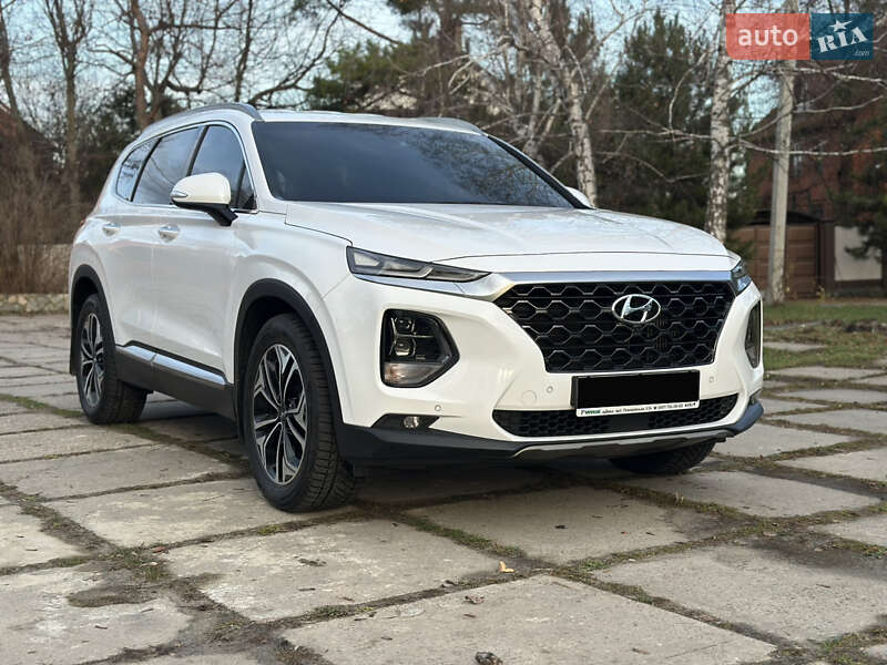 Позашляховик / Кросовер Hyundai Santa FE 2018 в Харкові