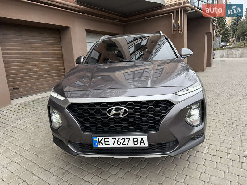 Внедорожник / Кроссовер Hyundai Santa FE 2018 в Днепре