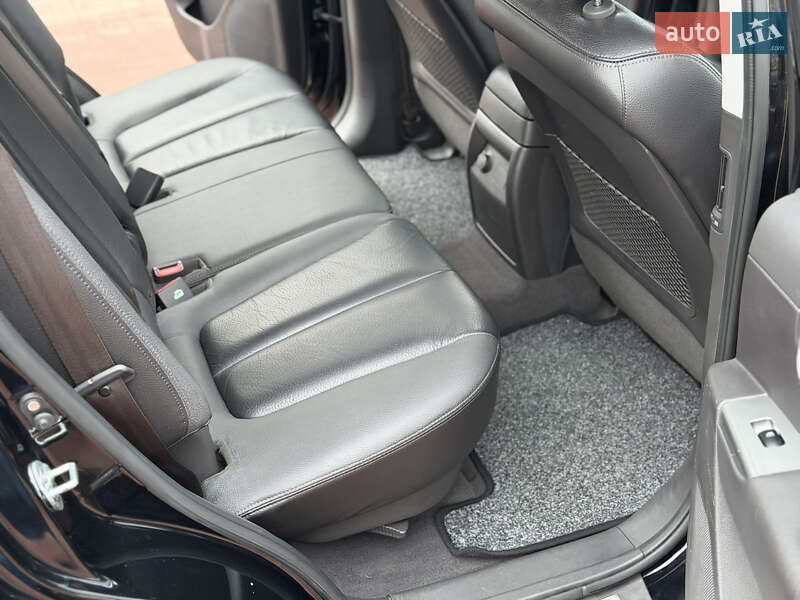 Внедорожник / Кроссовер Hyundai Santa FE 2010 в Ровно
