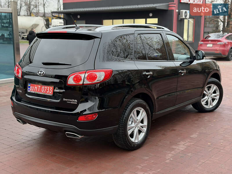 Внедорожник / Кроссовер Hyundai Santa FE 2010 в Ровно