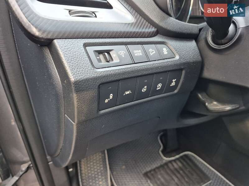 Позашляховик / Кросовер Hyundai Santa FE 2016 в Чернівцях фото 18 Позашляховик / Кросовер Hyundai Santa FE 2016 в Чернівцях