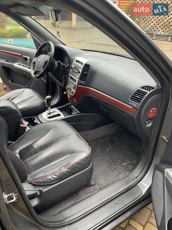 Внедорожник / Кроссовер Hyundai Santa FE 2007 в Сарнах