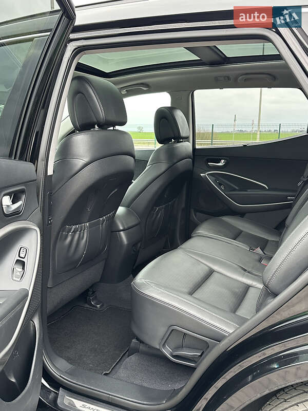 Внедорожник / Кроссовер Hyundai Santa FE 2014 в Радивилове