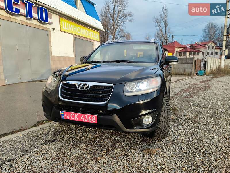 Внедорожник / Кроссовер Hyundai Santa FE 2010 в Ивано-Франковске