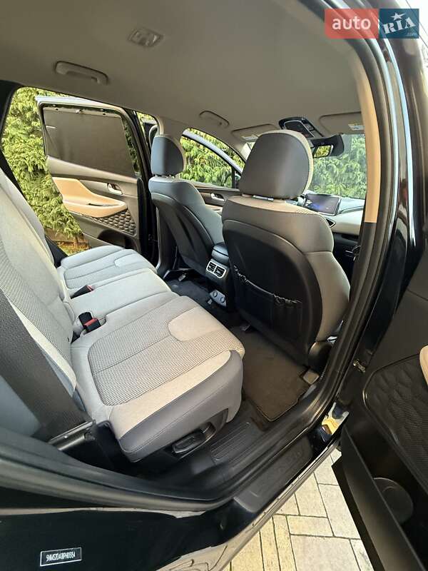Внедорожник / Кроссовер Hyundai Santa FE 2023 в Львове