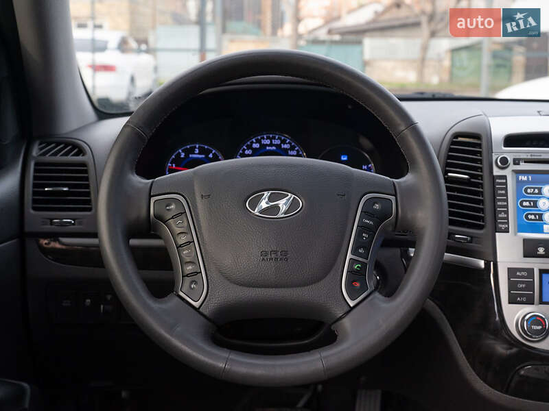 Внедорожник / Кроссовер Hyundai Santa FE 2012 в Одессе