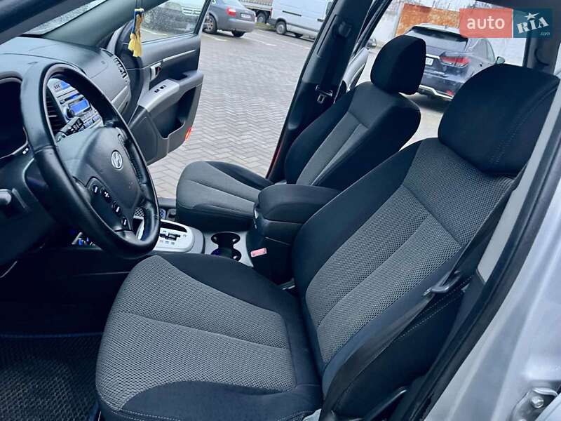 Позашляховик / Кросовер Hyundai Santa FE 2006 в Житомирі